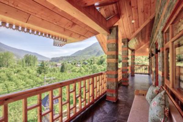 Vintage House - Amritalaya - a vacation home