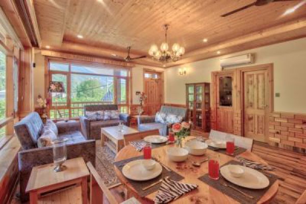 Royal House - Amritalaya - a vacation home